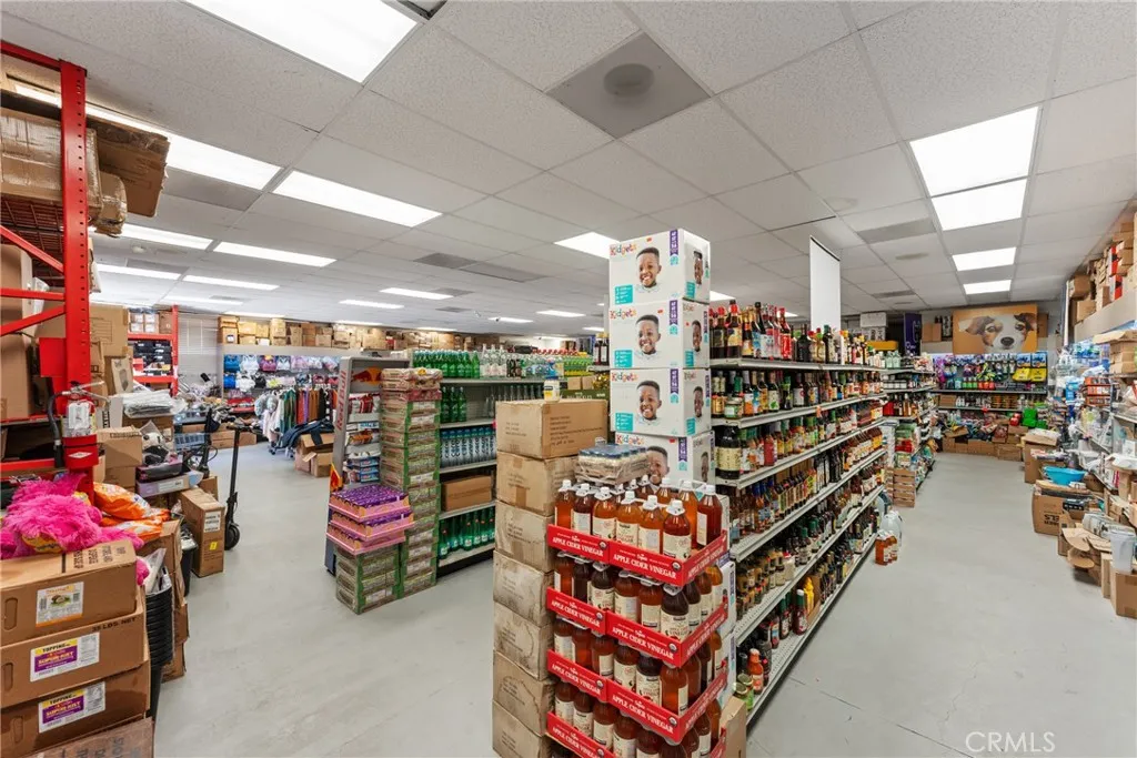 Additional image 35 of 761 N Archibald Ave Unit B, Ontario, CA 91764