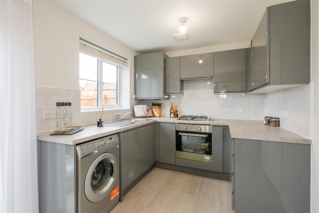 Additional image 10 of Northbeck Grange, Bradford, BD7