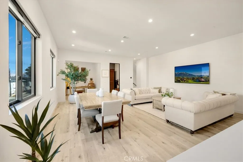 Additional image 69 of 756 W 19th Street Unit B, Costa Mesa, CA 92627