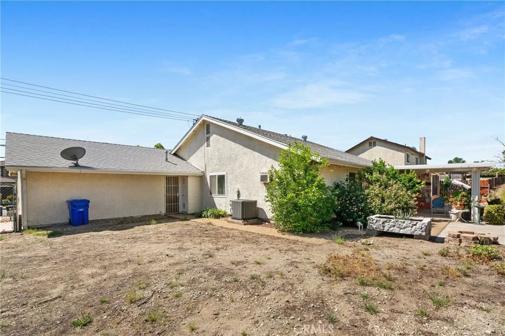 Additional image 72 of 966 Bohnert Avenue, Rialto, CA 92377