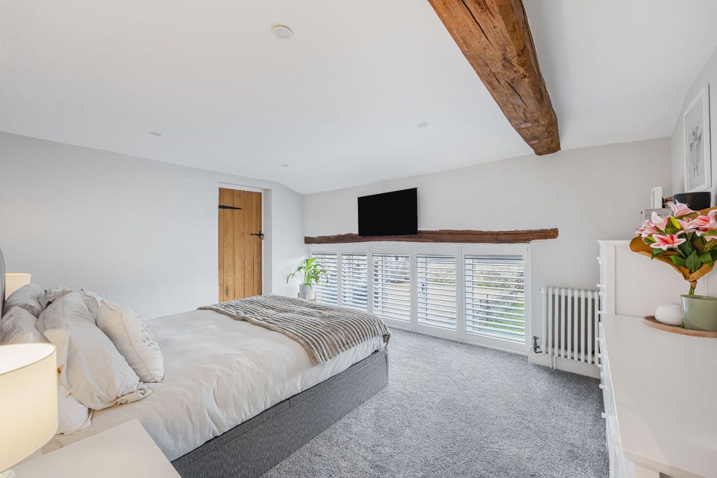 Additional image 10 of 5 bed semi-detached house for saleCirencester Road, Minchinhampton, Stroud, Gloucestershire GL6