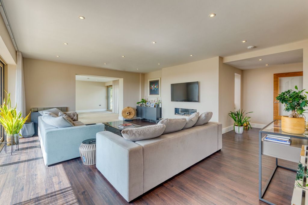 Additional image 16 of 3 bed property for saleMoonlight, St Peter JE3