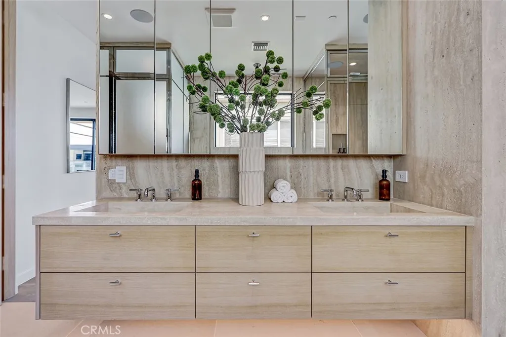 Additional image 45 of 315 25th, Manhattan Beach, CA 90266