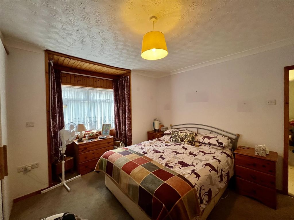 Additional image 14 of 3 bed detached bungalow for saleWaunhwyad Lane, Glanamman, Ammanford SA18