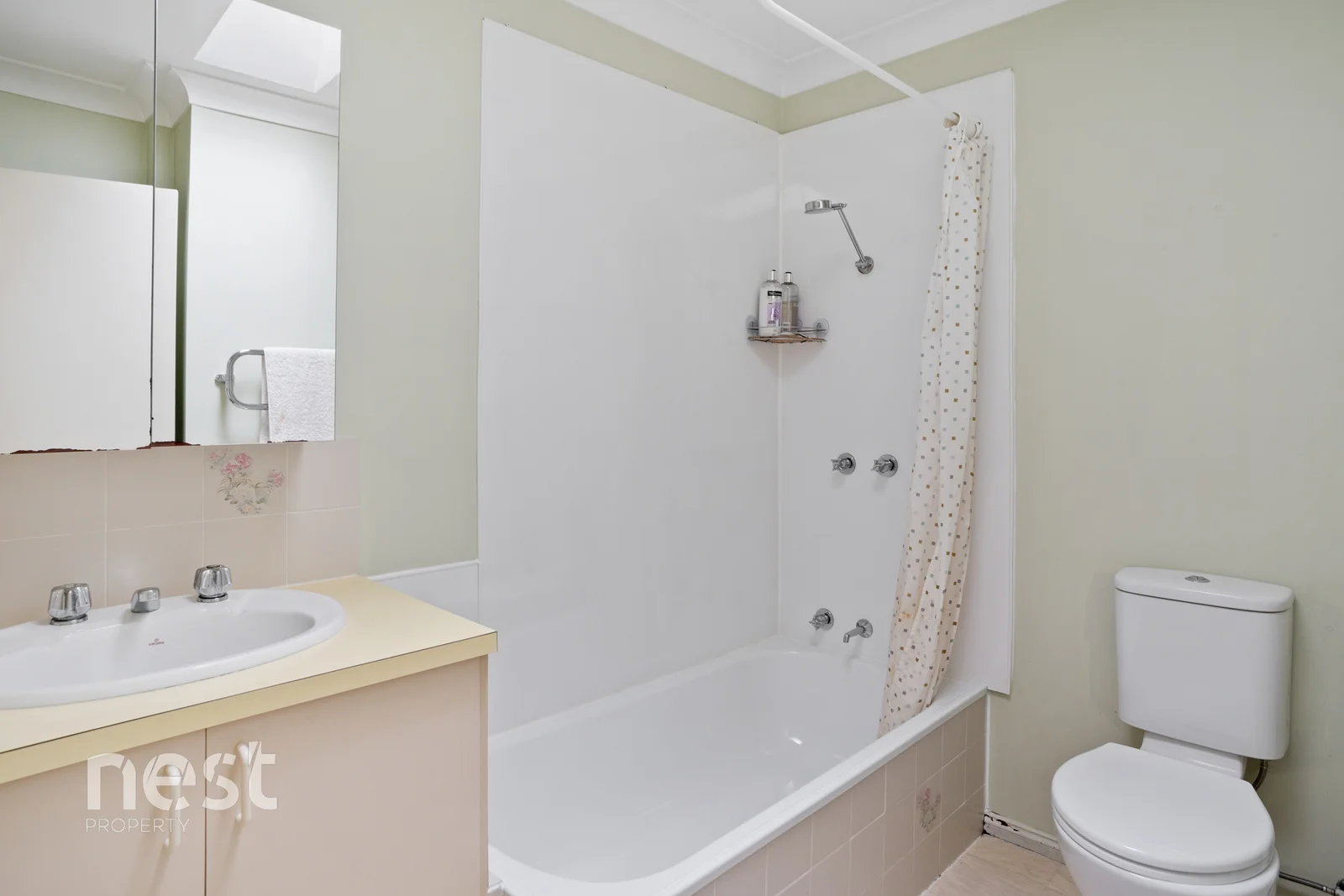 Additional image 18 of 1/180 Roslyn Avenue, Blackmans Bay TAS 7052