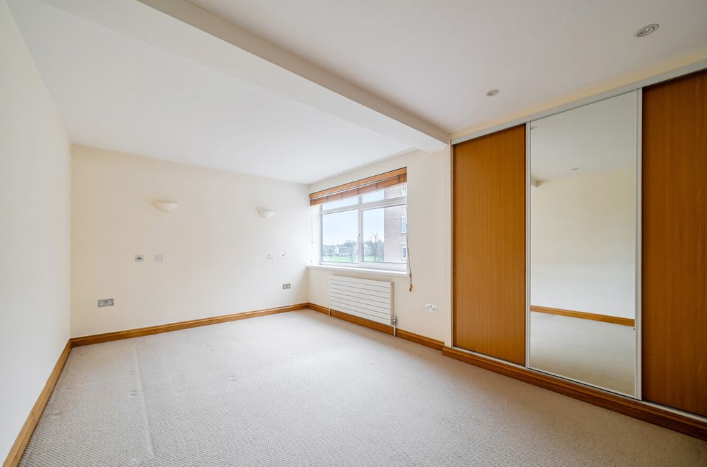 Additional image 9 of 2 bed flat for saleBeech Grove, Harrogate, North Yorkshire HG2