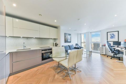251 Southwark Bridge Road, London SE1