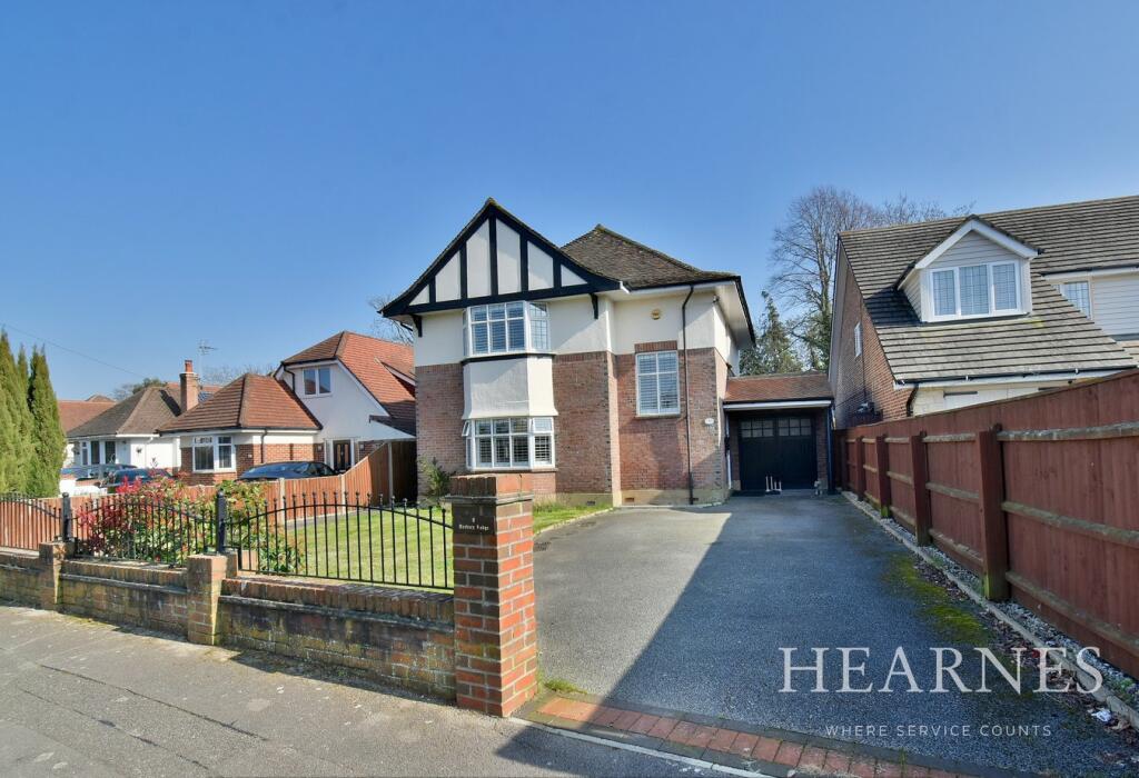 Avebury Avenue, Bournemouth, BH10