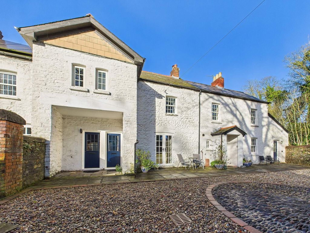 Additional image 4 of 8 bed detached house for saleCardiff Castle Grounds, Blackweir, Cardiff CF10