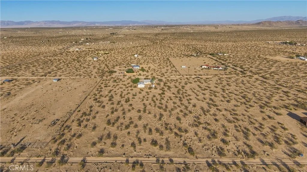 Additional image 66 of 1040 Jackalope Avenue, Joshua Tree, CA 92252