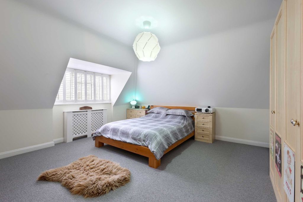 Additional image 21 of 7 bed detached house for saleWilton Crescent, Beaconsfield, Buckinghamshire HP9