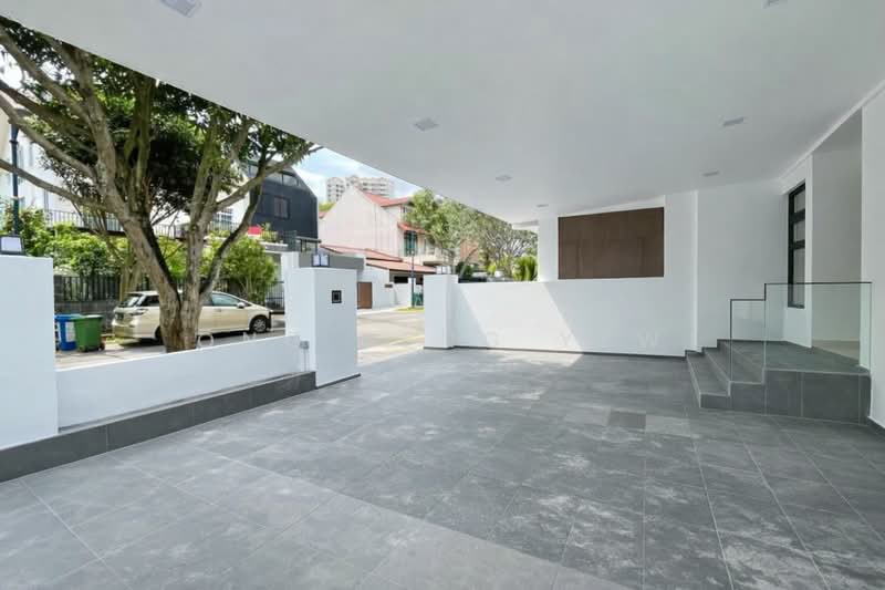 Kensington Park / Serangoon Gardens / Ang Mo Kio photo 2