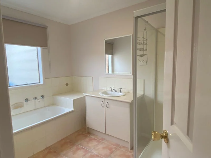 Additional image 8 of 52 Cornwell Crescent, Cranbourne East VIC 3977