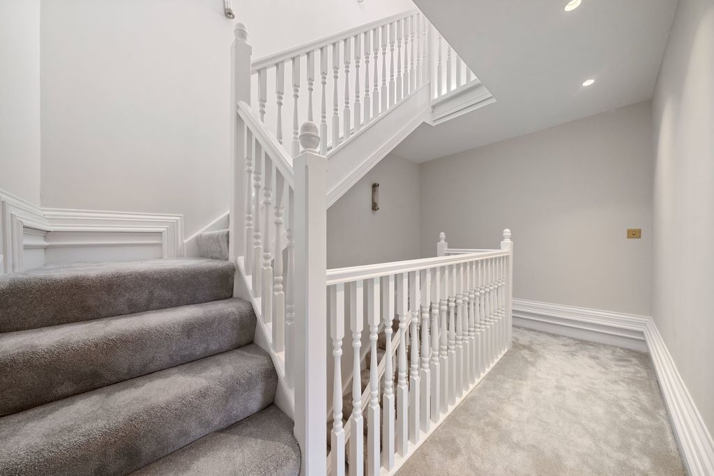 Additional image 24 of 2 bed flat for saleVictoria Road, Formby L37