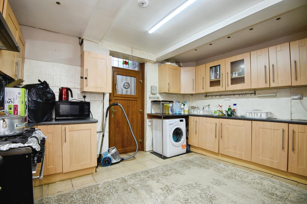 Additional image 6 of Parkside Road, BRADFORD