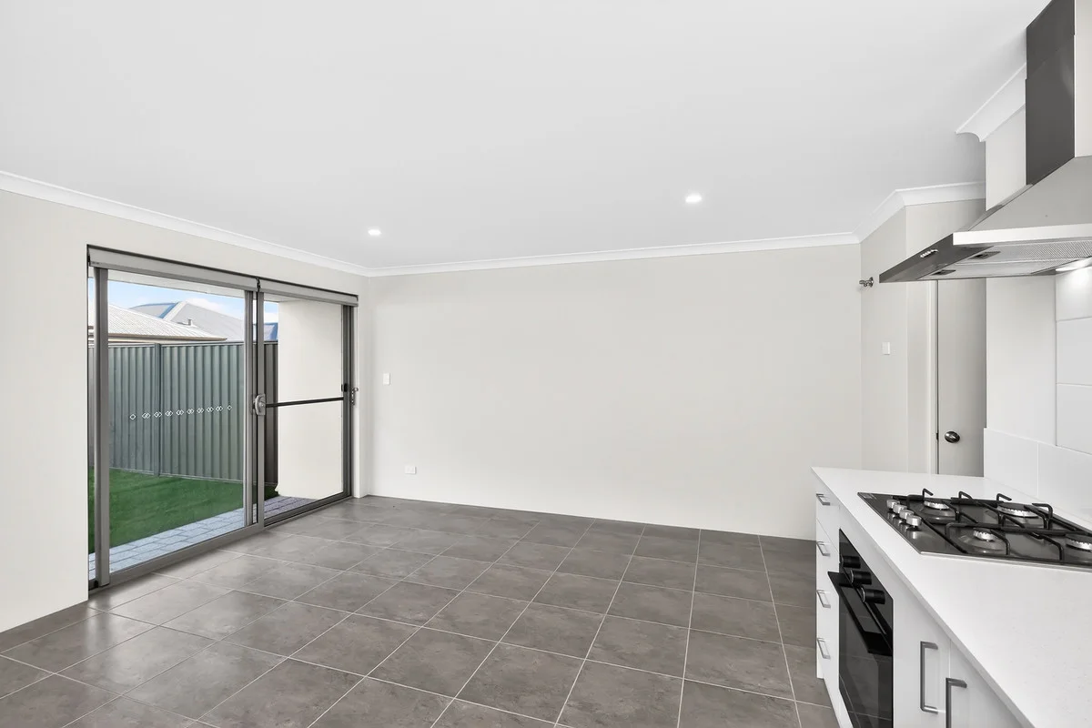 30A Brumlow Way, Lakelands WA 6180