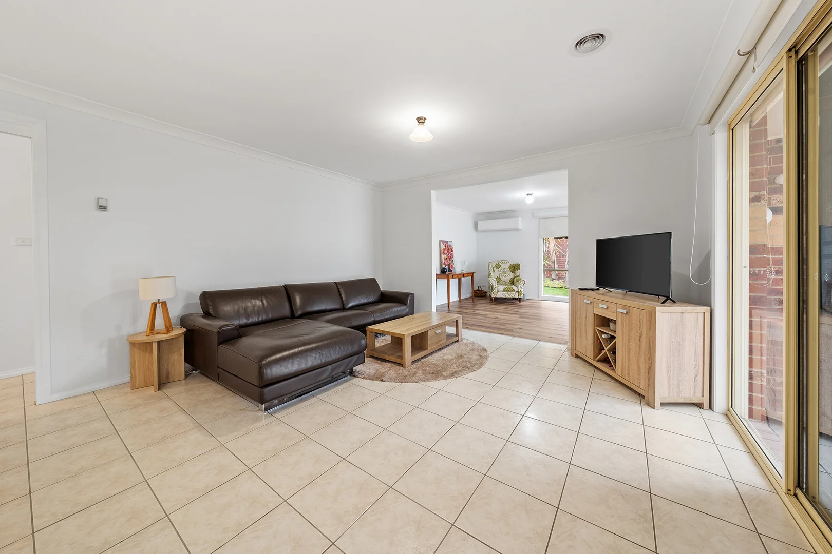 Additional image 13 of 110 Chisholm Drive, Caroline Springs VIC 3023