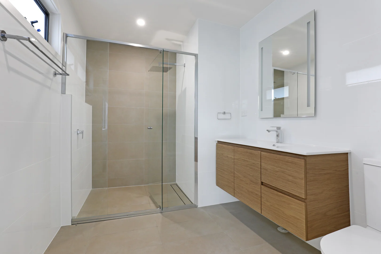 Additional image 4 of 3/2 Cowper Street, Fairy Meadow NSW 2519