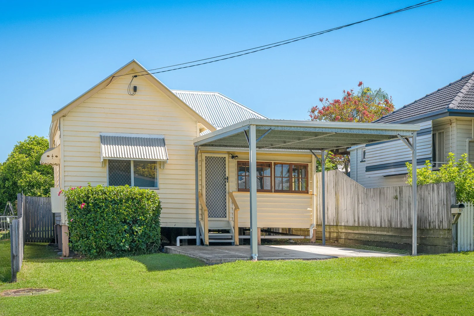 19 Dover Road, Margate QLD 4019