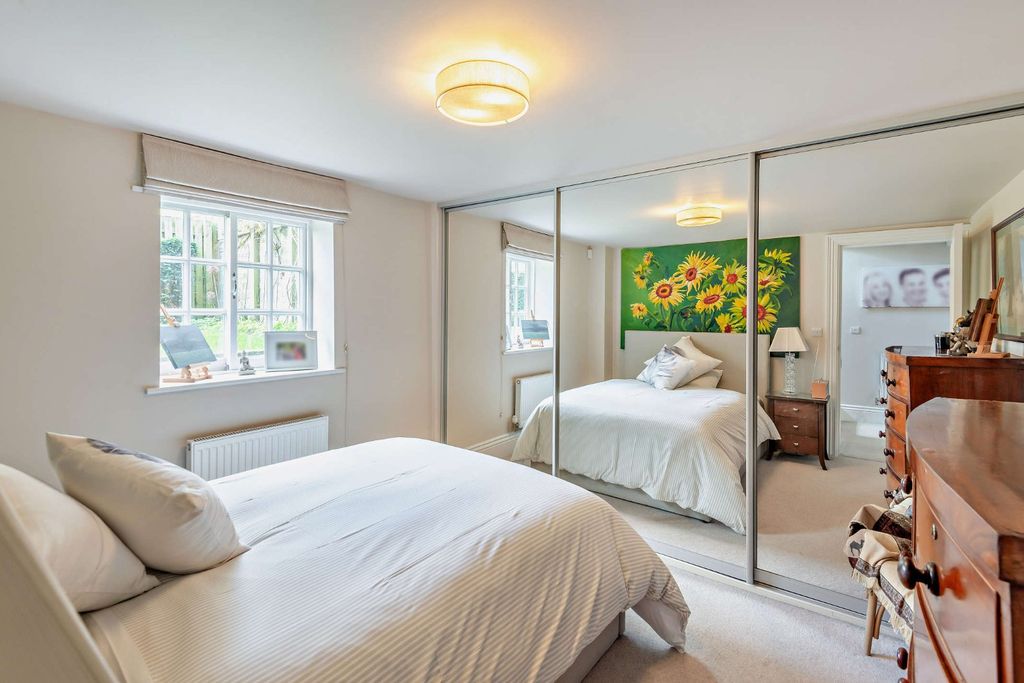 Additional image 9 of 2 bed flat for saleParkside, Cambridge CB1