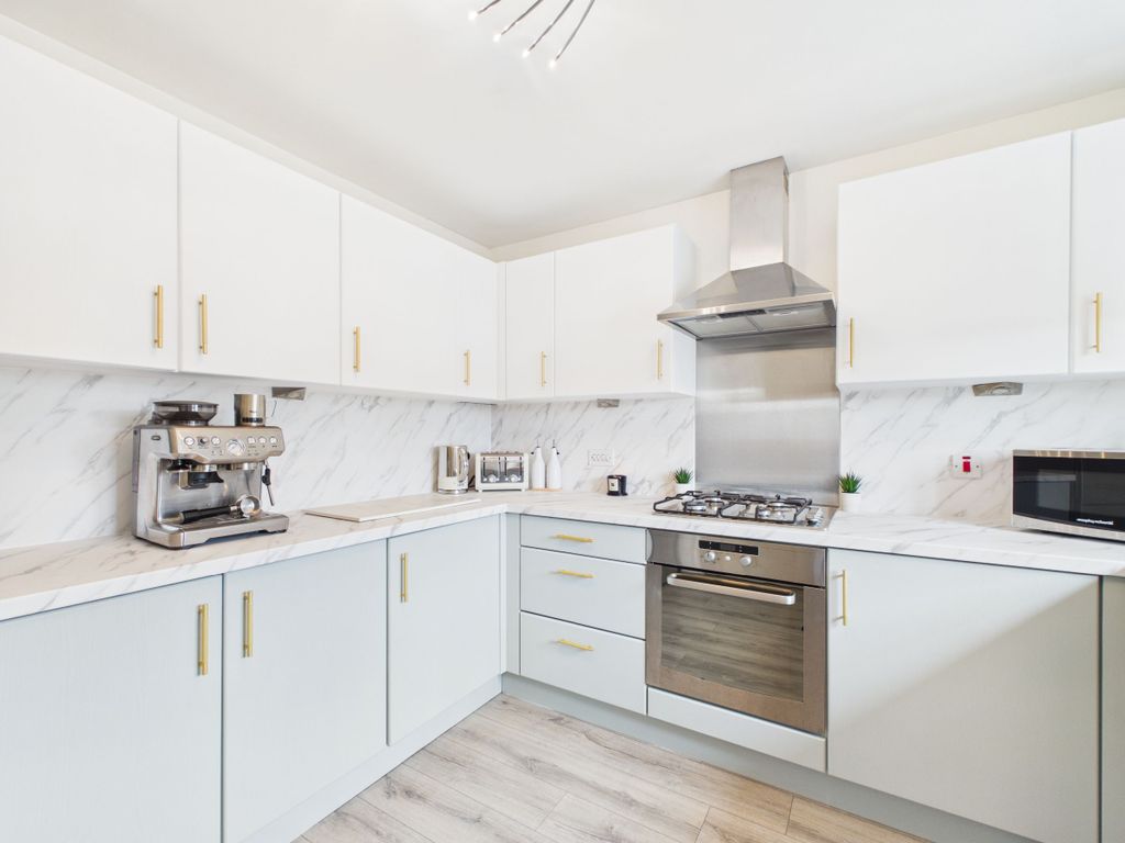 Additional image 6 of 2 bed flat for saleLeven Road, Ferniegair, Hamilton ML3