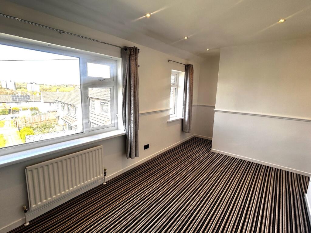 Additional image 8 of Englefield Crescent, Holmewood, Bradford, West Yorkshire, BD4