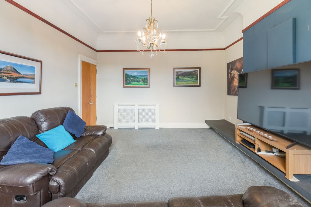 Additional image 8 of 3 bed flat for saleCroft Street, Bonhill G83