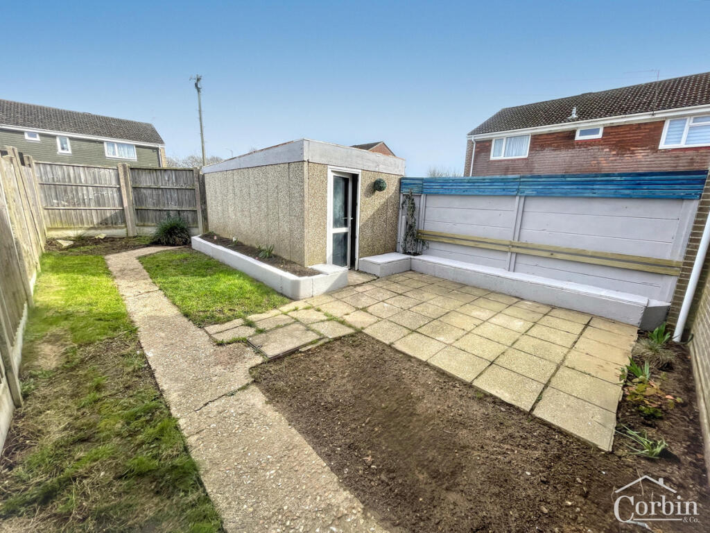 Additional image 13 of Singleton Drive, Bournemouth, BH10 4