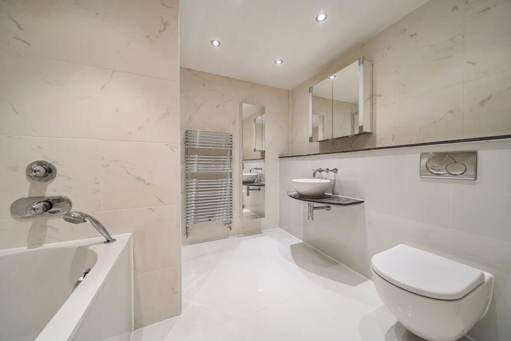 Additional image 13 of Harbour Watch, 391 Sandbanks Road, Poole, Dorset, BH14