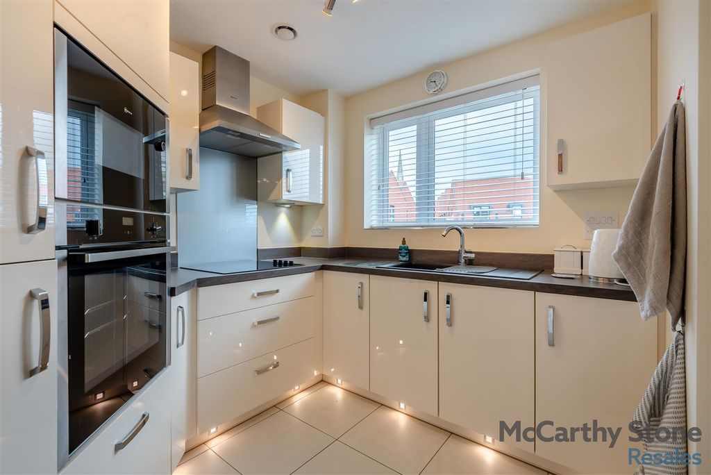 Additional image 8 of 2 bed flat for saleScott Place, Cross Keys, Lichfield, Staffordshire WS13