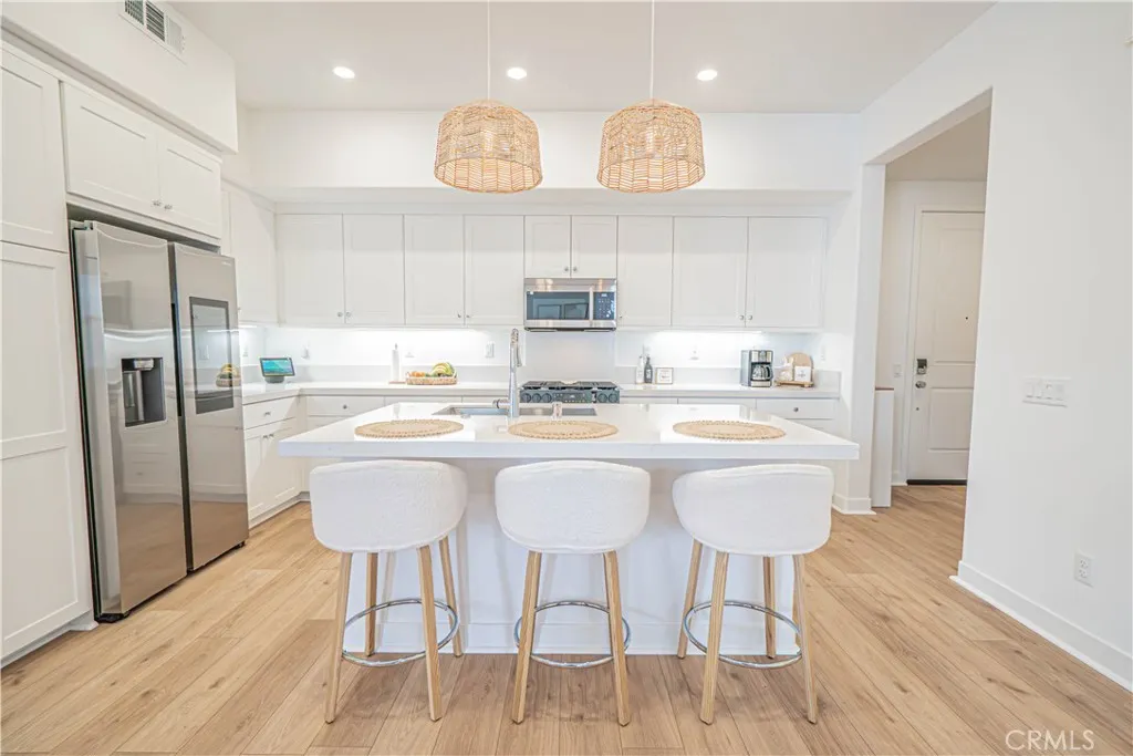 Additional image 62 of 27212 Diamond Peak Lane Unit 203, Valencia, CA 91381