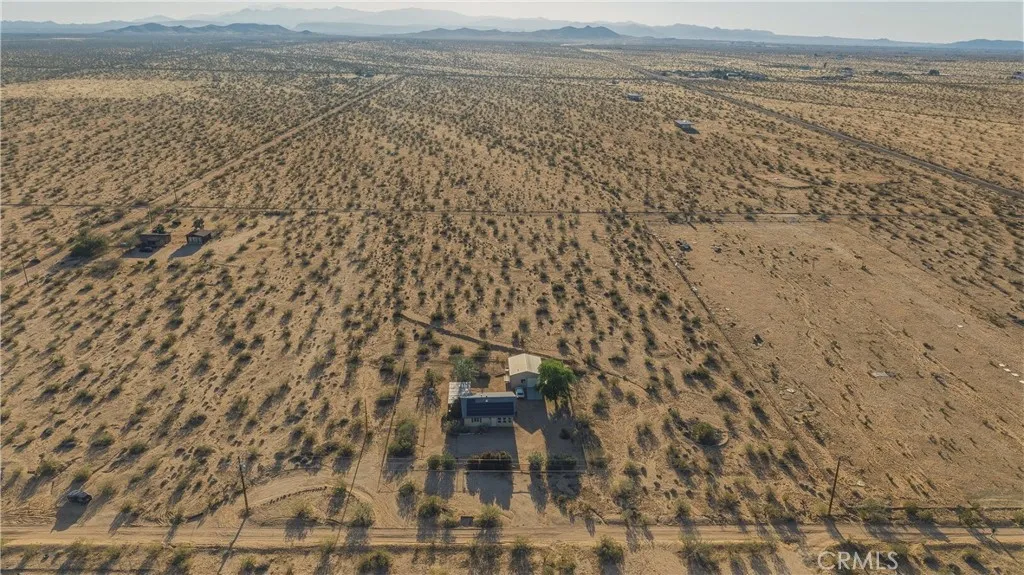 Additional image 30 of 1040 Jackalope Avenue, Joshua Tree, CA 92252