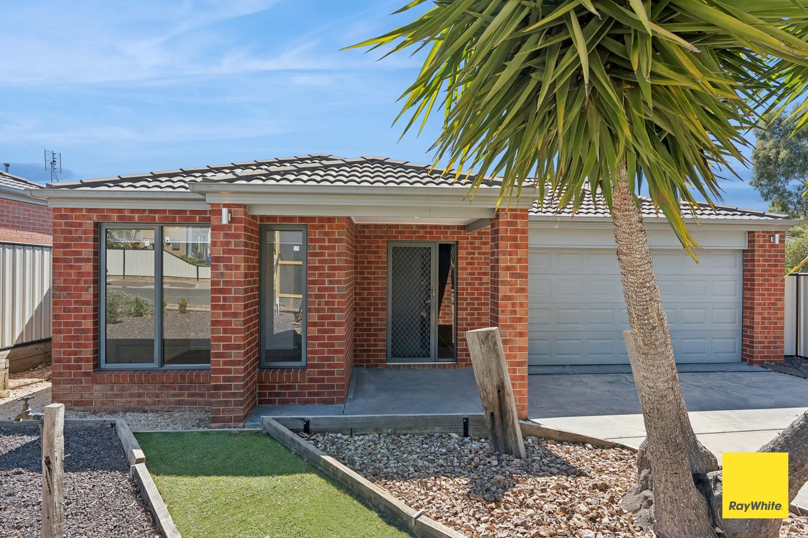 26 Imperial Court, California Gully VIC 3556