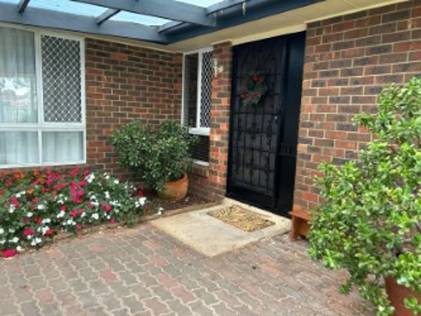 41 Quarrion Dr, Carrum Downs VIC 3201