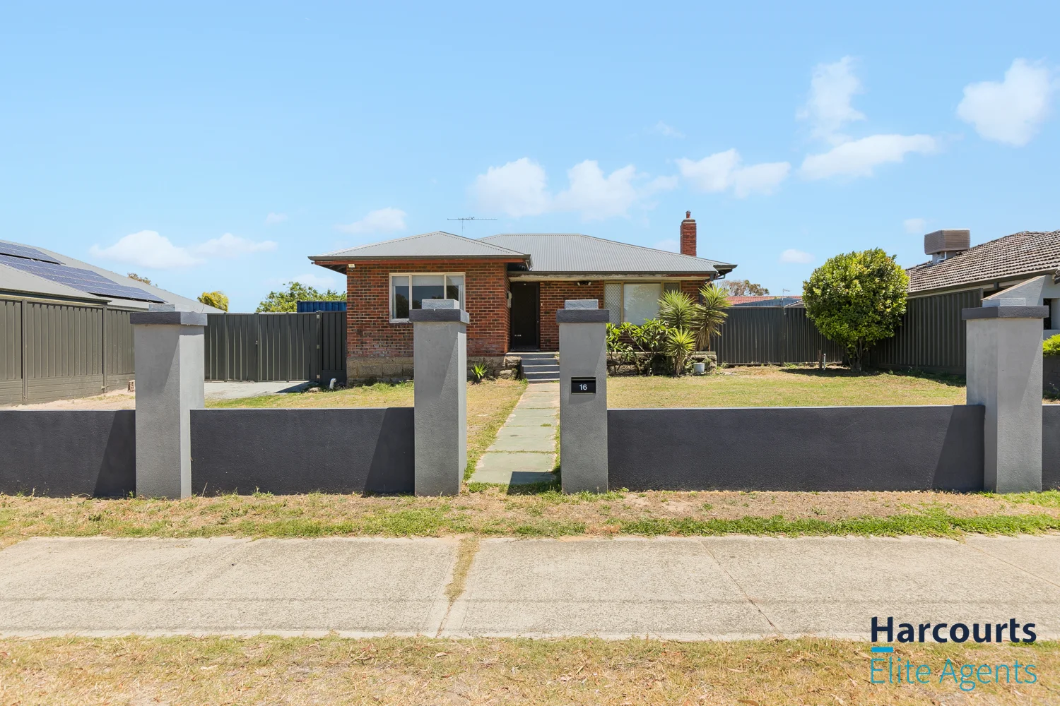 16 Smythe Street, Rockingham WA 6168