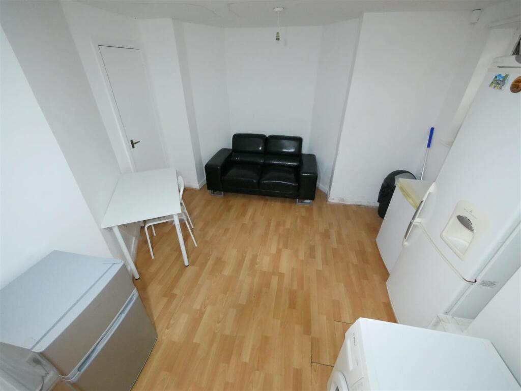 Additional image 10 of The Mount, Bournemouth, BH1