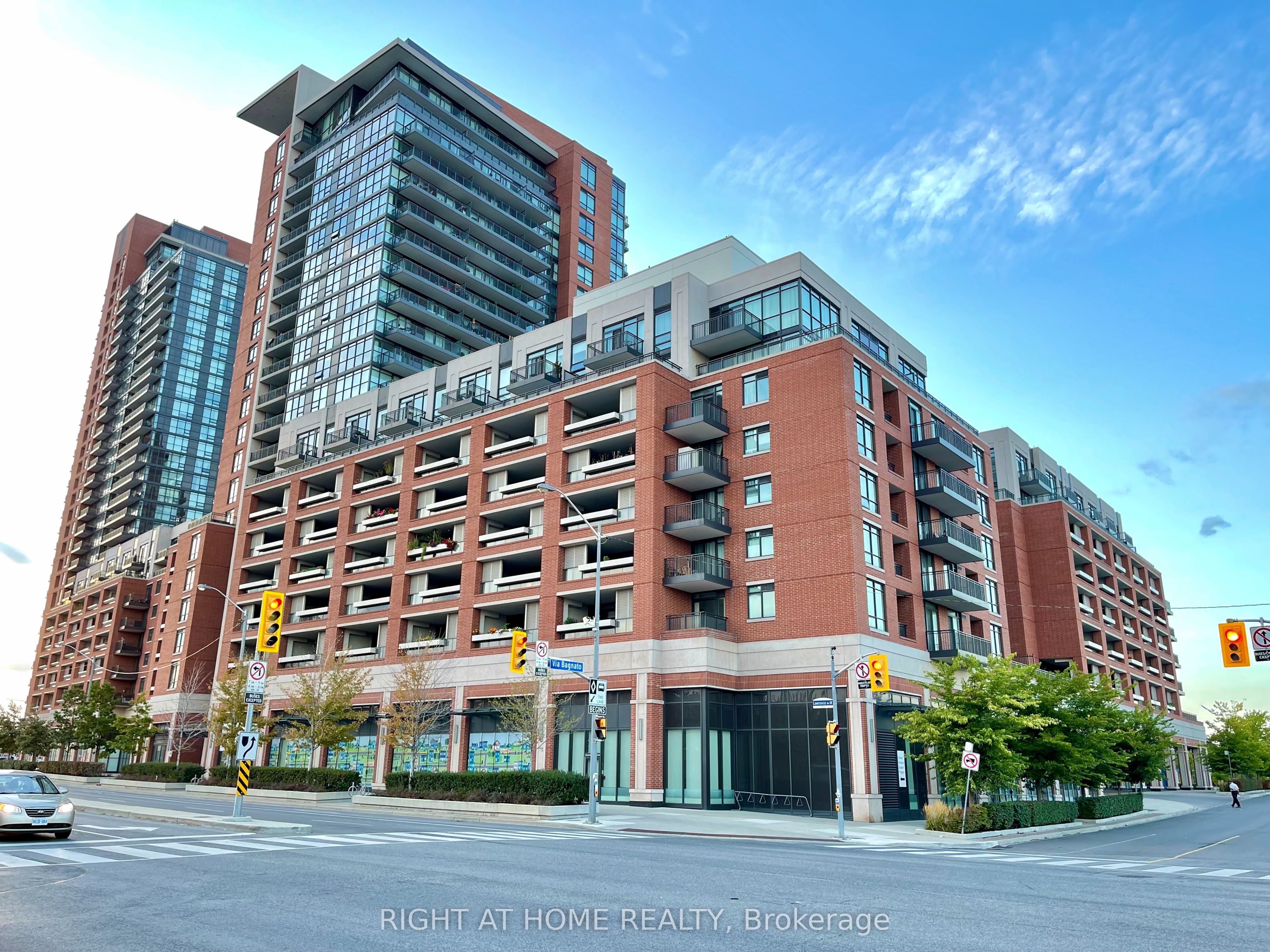 800 Lawrence Avenue W, Toronto, ON, M6A 1C2