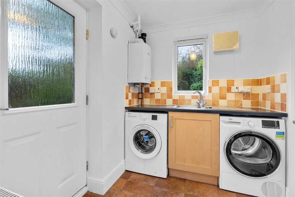 Additional image 9 of 4 bed detached house for saleKingfisher Close, Hartlepool TS26