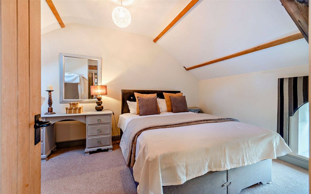 Additional image 40 of 4 bed detached house for saleNr Llandybie, Carmarthenshire SA18