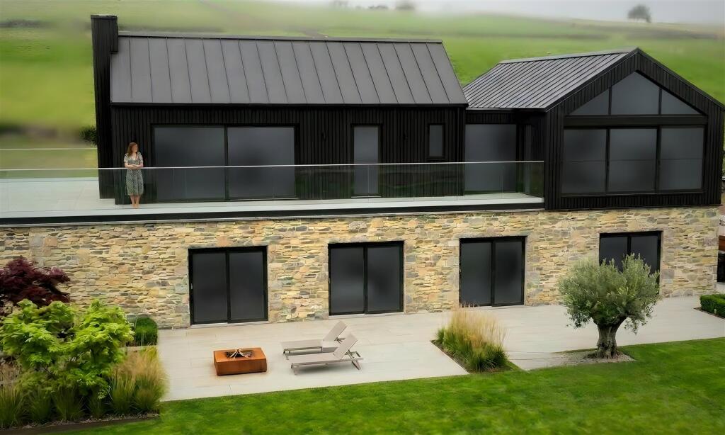 Summerfield, Westfield Barns, Tim Lane, Oakworth, Haworth