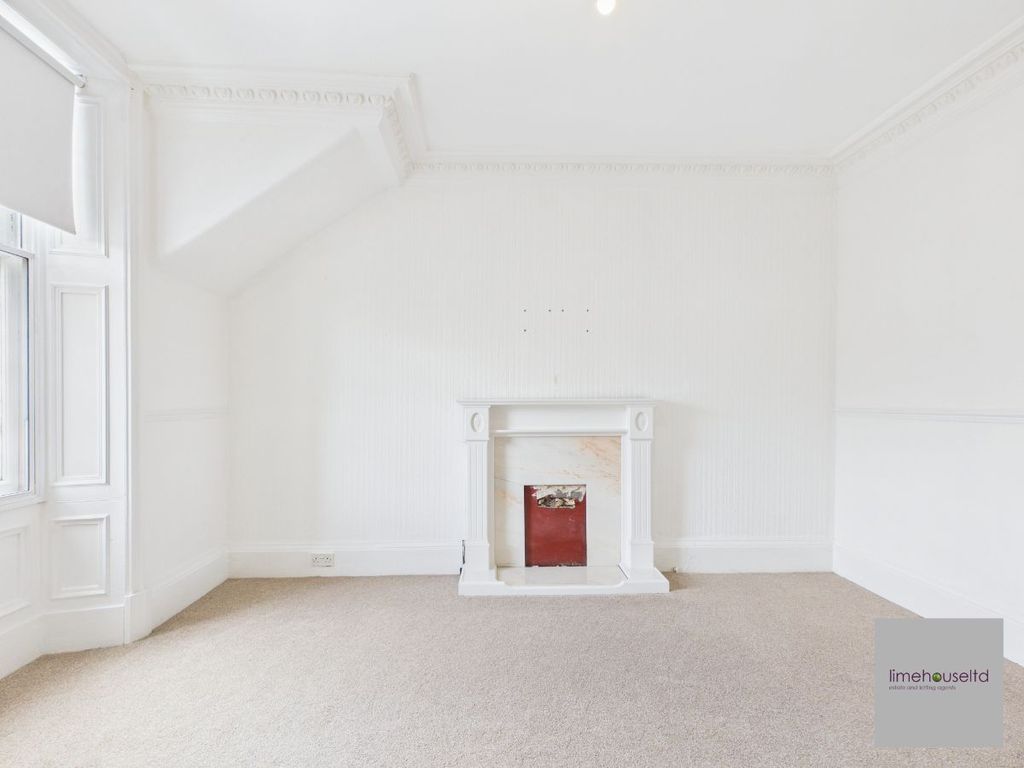Additional image 5 of 3 bed flat for saleHigh Street, Biggar ML12