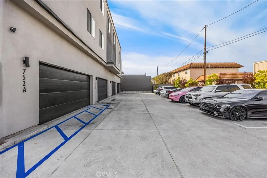 Additional image 98 of 756 W 19th Street Unit B, Costa Mesa, CA 92627