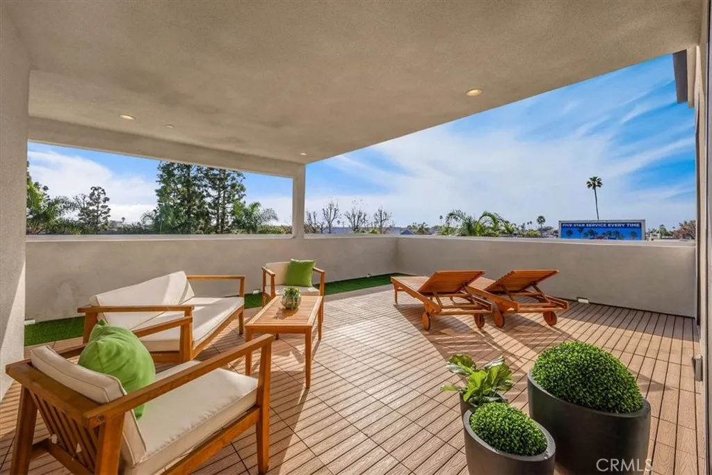 Additional image 96 of 756 W 19th Street Unit B, Costa Mesa, CA 92627