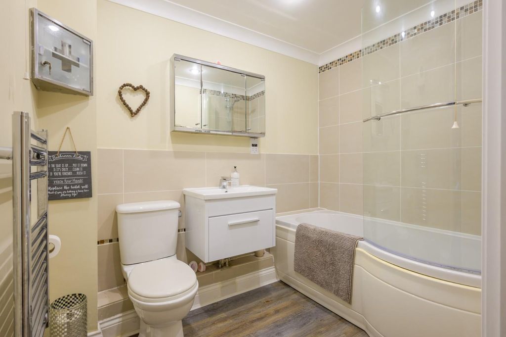 Additional image 12 of 2 bed flat for saleVictoria Bridge Road, Bath BA1
