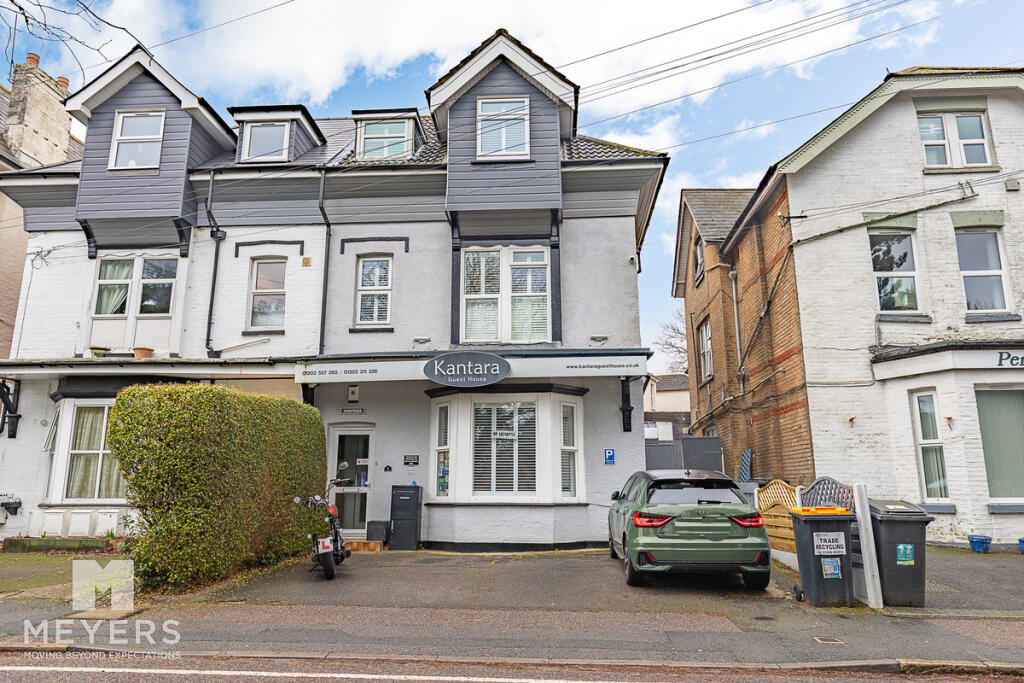 Gardens View, Bournemouth, BH1 3