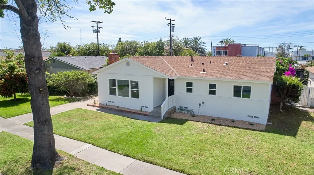 Additional image 3 of 1822 Greenwood Ave, Santa Ana, CA 92705