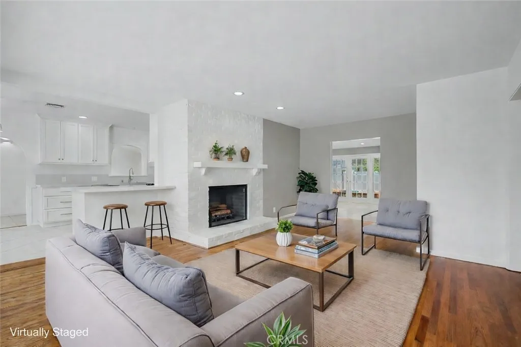 Additional image 3 of 5733 Oakdale Avenue, Woodland Hills, CA 91367