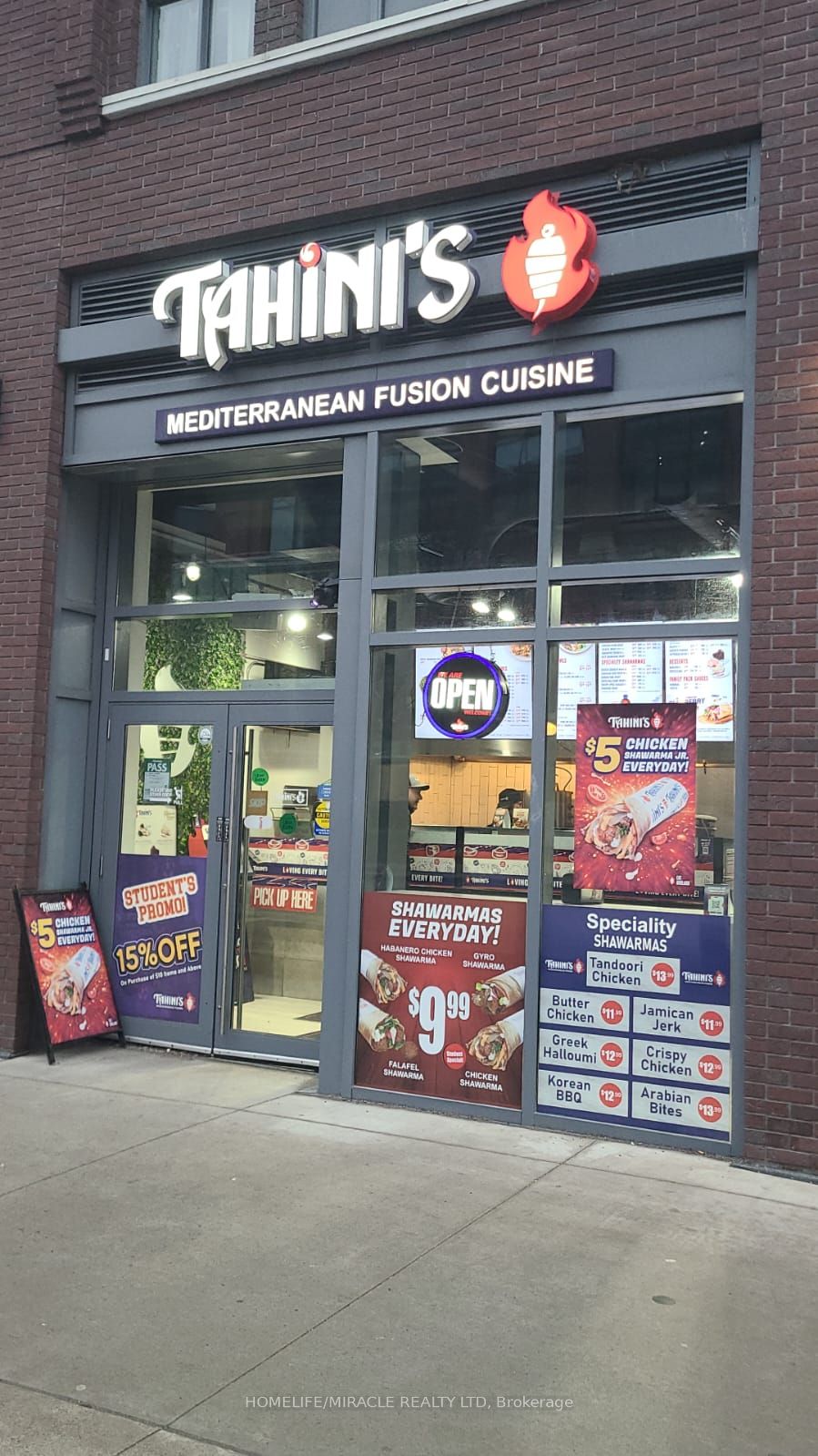 233 College Street, Toronto, ON, M5T 1R4