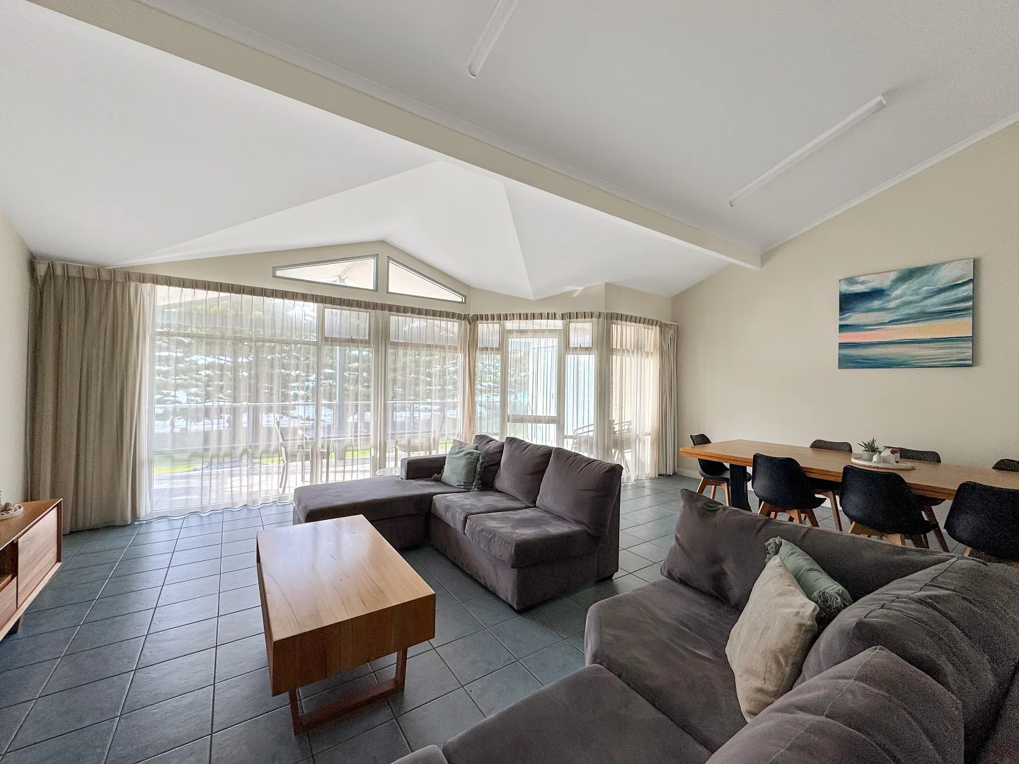 Additional image 6 of 2/100 Tasman Terrace, Port Lincoln SA 5606