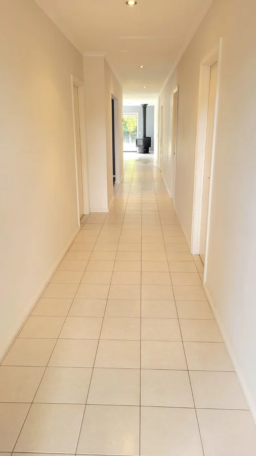 Additional image 2 of 29 Hindmarsh Drive, Manor Lakes VIC 3024